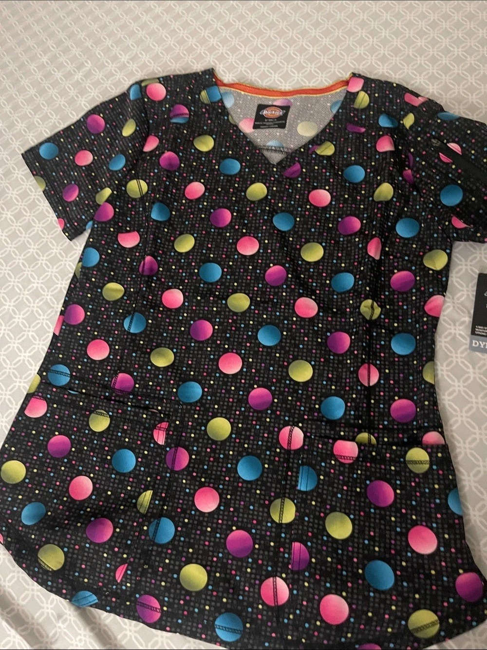 Dickies Dynamix DK731 Dot-Matrix V-Neck Scrub Top Polka Dot Short Sleeve Top in